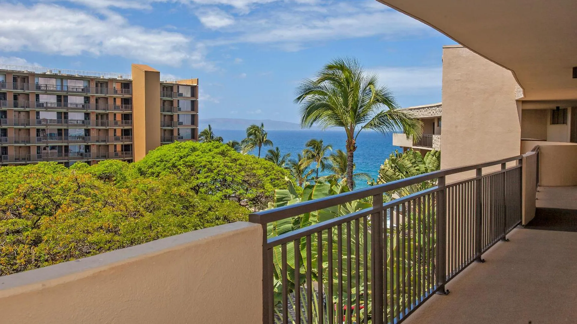 Kihei Surfside 613 - Mch Villa United States
